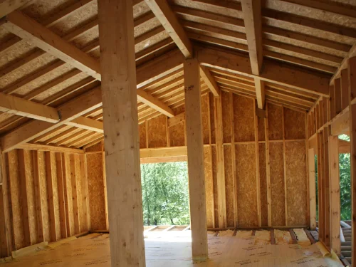 construction-bois-audibert-charpentes.fr-charpente-traditionnelle-theze-esparron-la-batie-1.webp