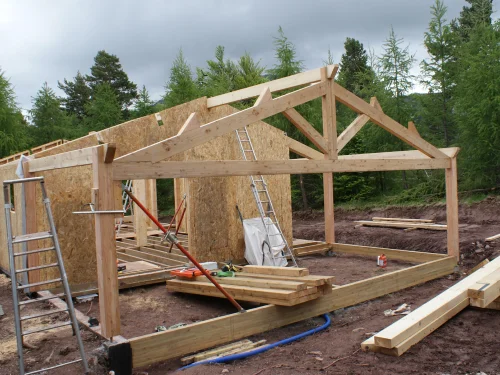 gite-ossature-bois-audibert-charpentes.fr-charpente-traditionnelle-theze-esparron-la-batie.webp